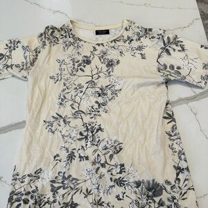 men’s zara shirt - cream floral graphic size M